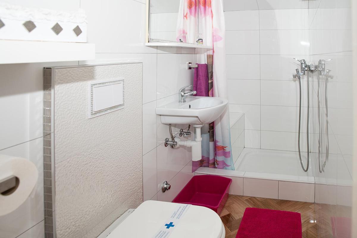 Apartman Mira I Denis Супетарська Драґа Екстер'єр фото