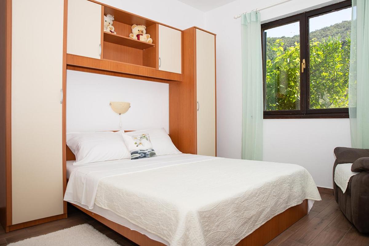 Apartman Mira I Denis Супетарська Драґа Екстер'єр фото
