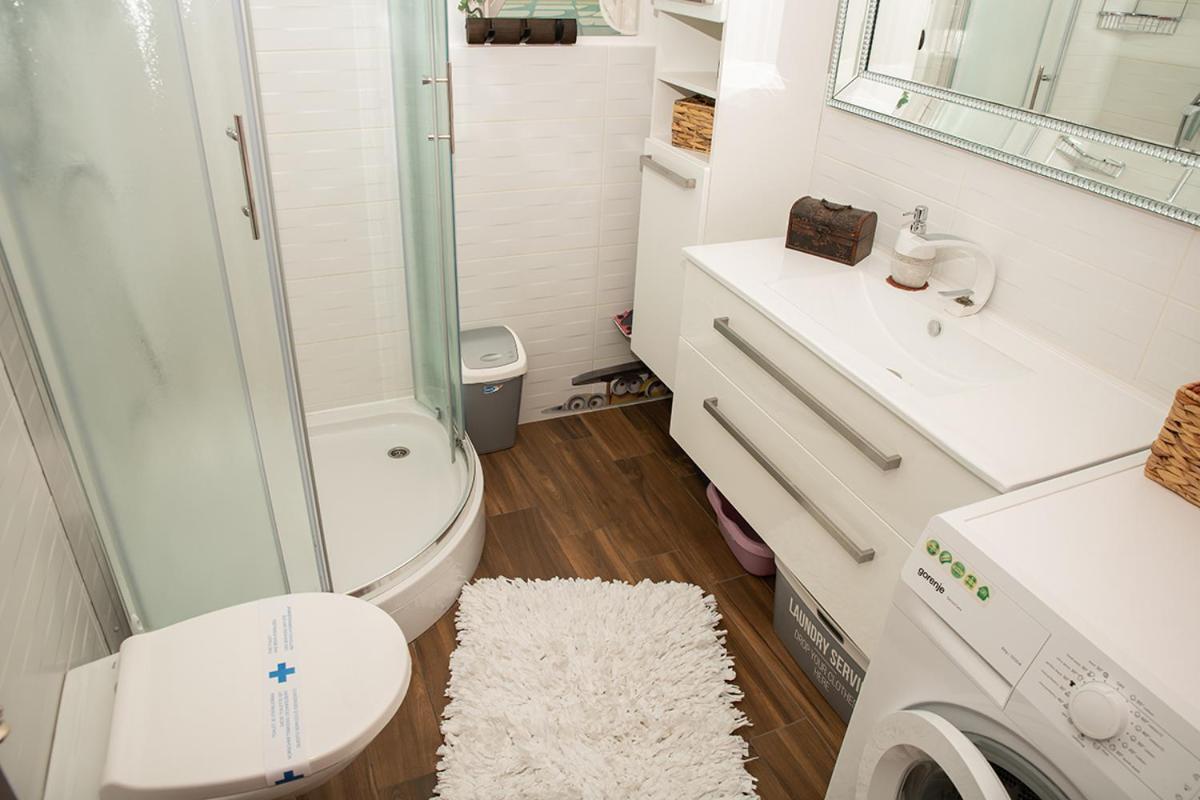 Apartman Mira I Denis Супетарська Драґа Екстер'єр фото